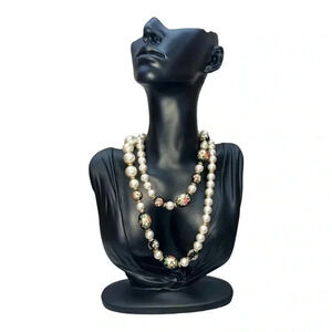 VINTAGE GOLD TONE FAUX PEARL WITH BLACK BEADS THAT HAVE FLOWERS PAINTED NECKLACE